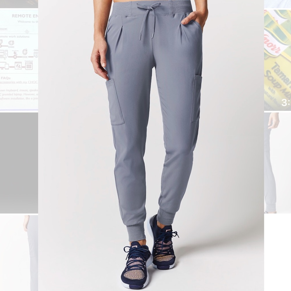 Jaanuu jogger scrub pants